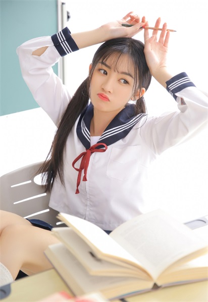 秋葵绿巨人草莓榴莲丝瓜最新版截图2